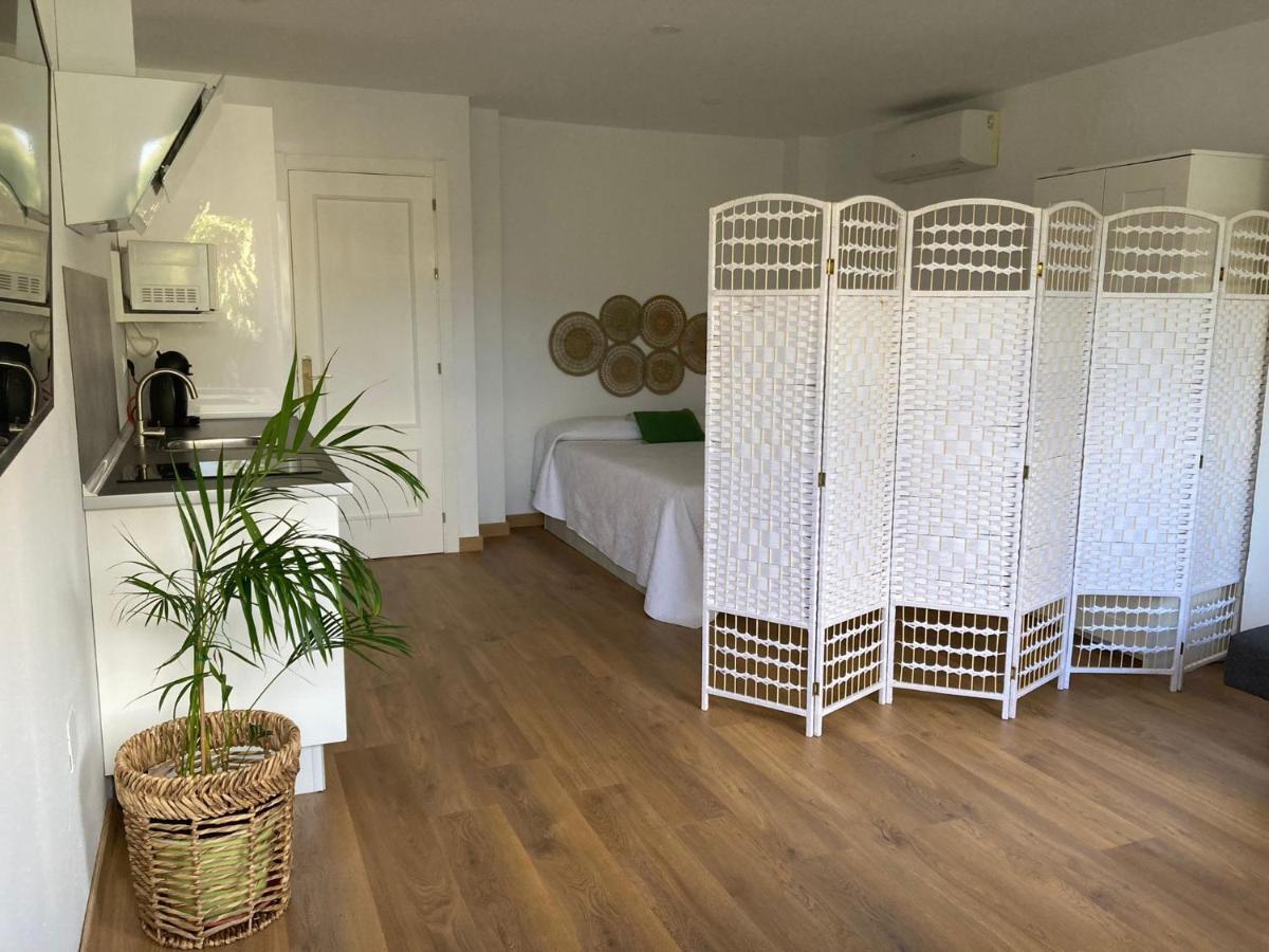 Estudio Pedregalejo Garden Málaga Buitenkant foto